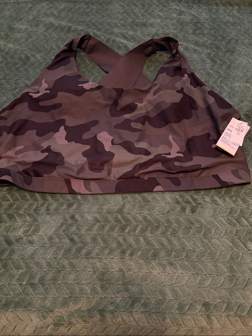 NWT Old Navy PowerSoft Longline Sports Bra Crop Top Camo Cross Back Plus 4X